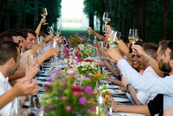 Organizzare una Cena di Lavoro a Casa Come Stupire Clienti e Colleghi Internazionali